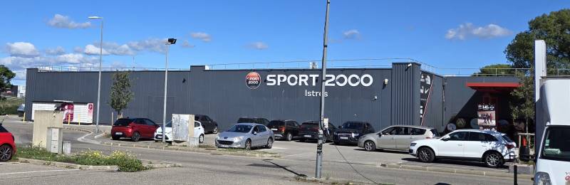 Sport 2000 ISTRES juste en face d AUTOSUR ISTRES