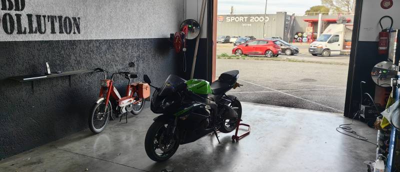 Expertise contrôle technique moto chez Autosur Istres