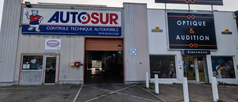 Autosur istres en face de auchan et sport 2000